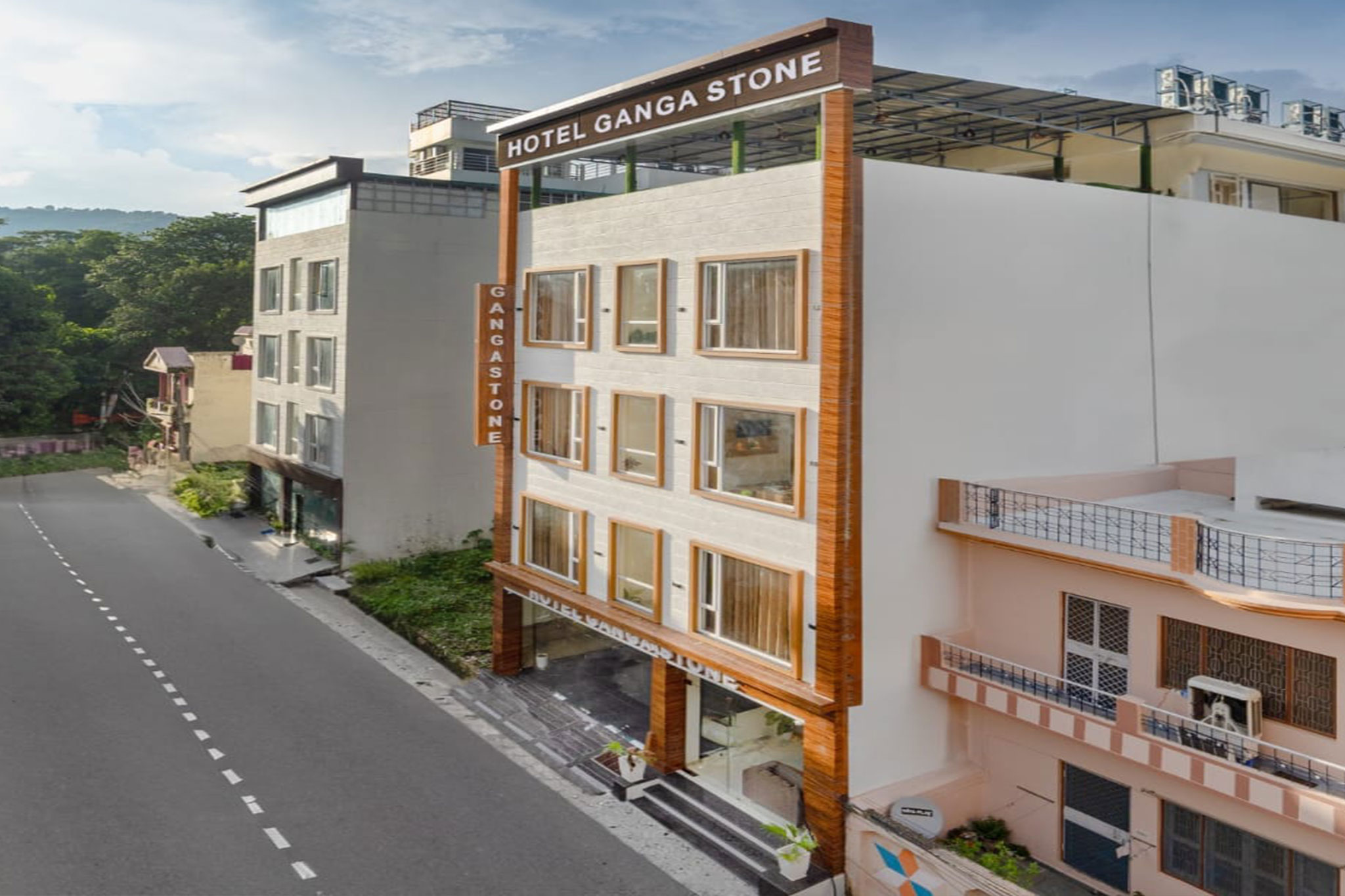 Hotel Ganga Stone 12
